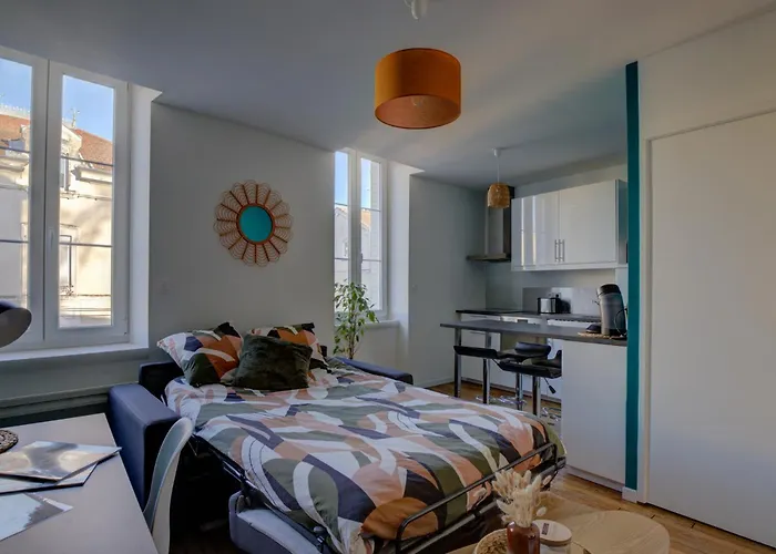 Le Tournassin-Balcon-Stationnement Gratuit